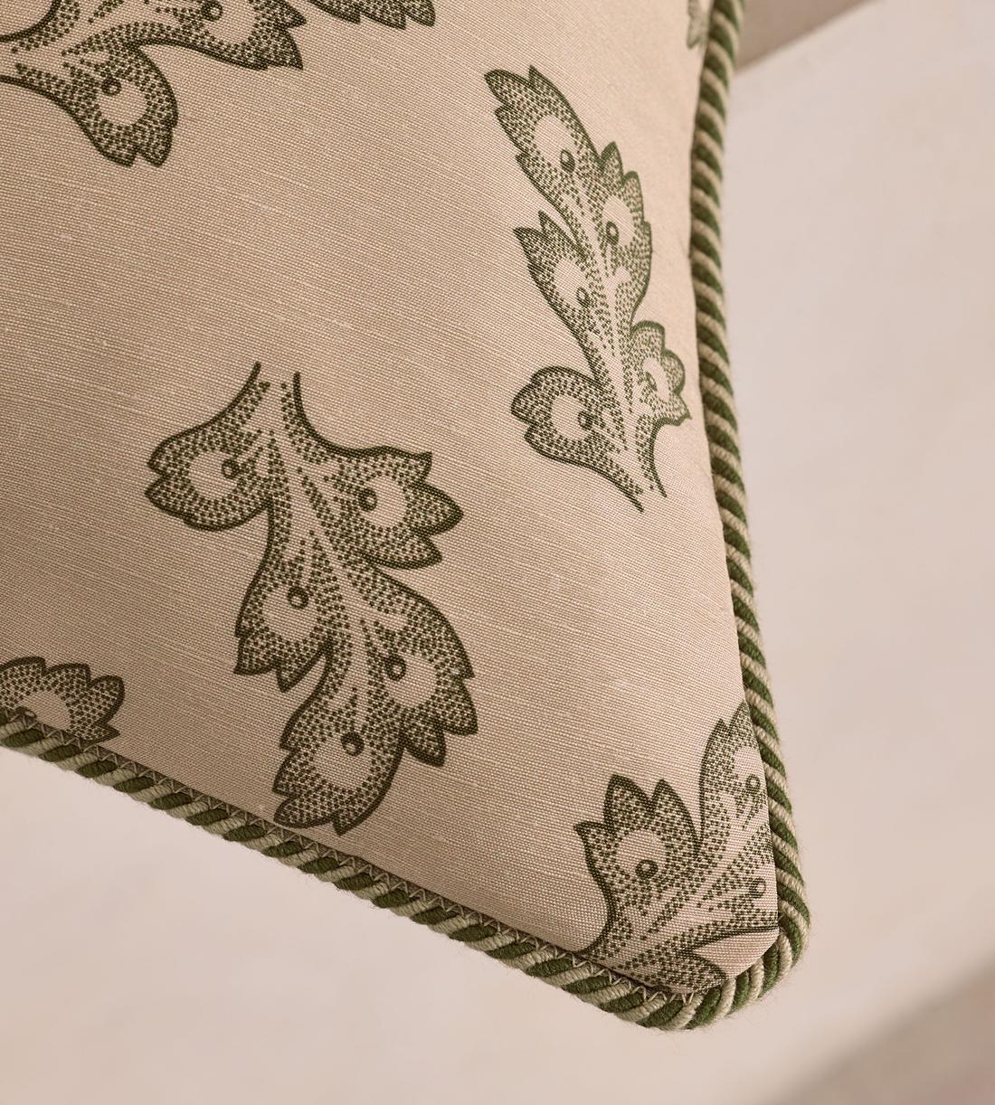 Elia Square Cushion - Images - Image 5