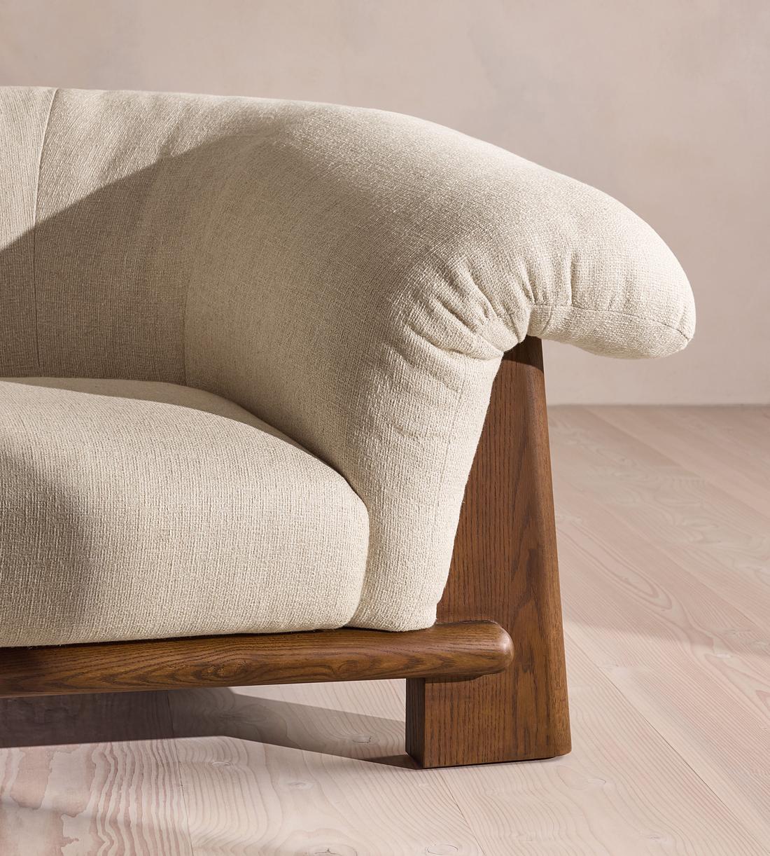 Aden Sofa - Textured Linen - US - Images - Image 6