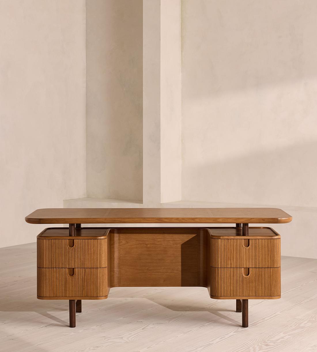 Alvis Desk - Listing - Image 2