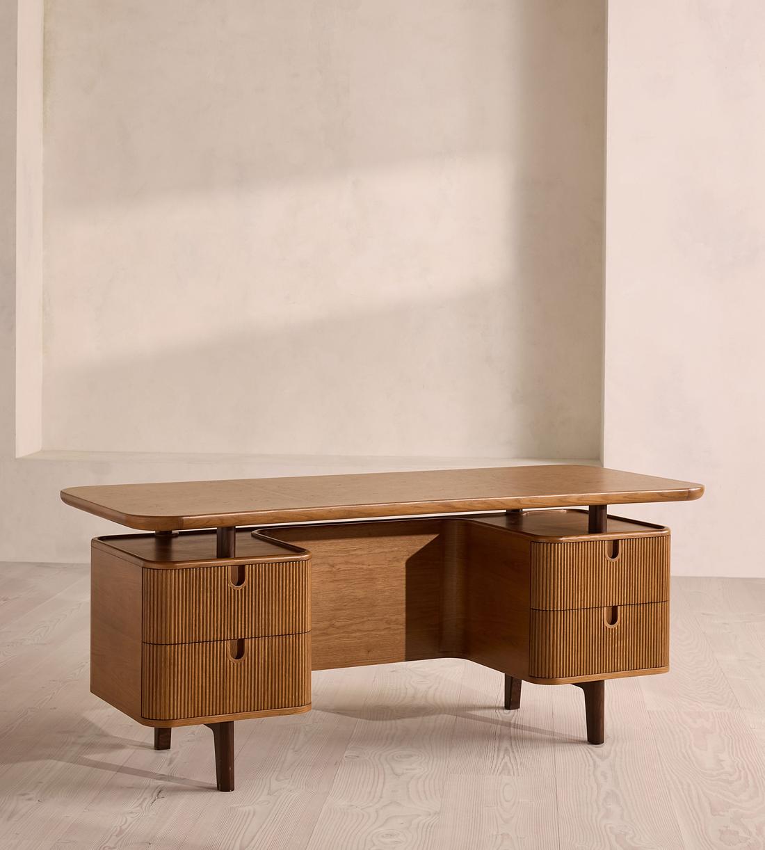 Alvis Desk - Listing - Image 3