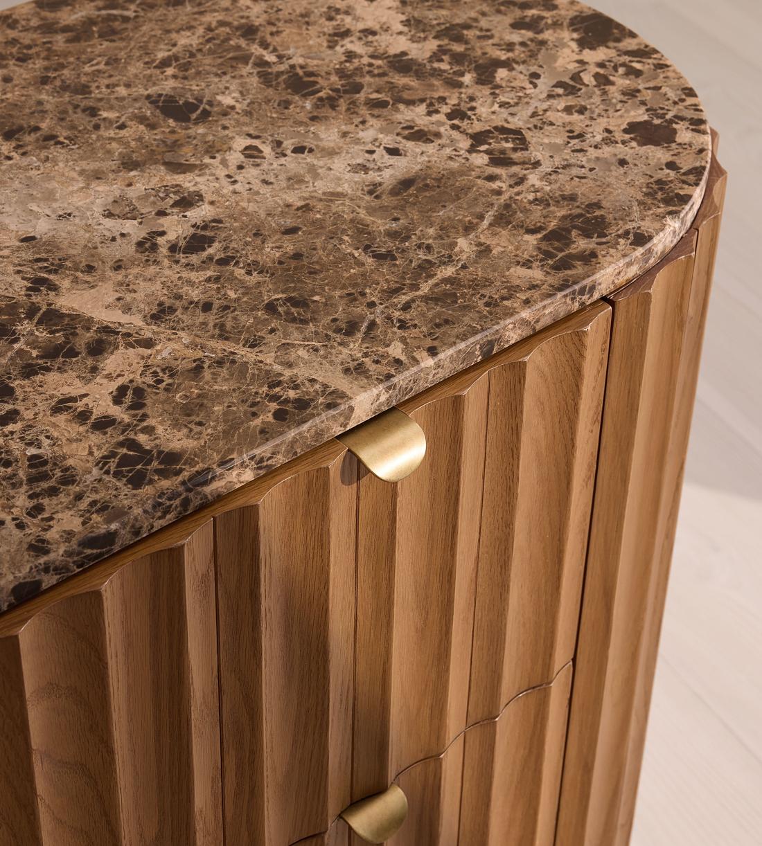 Railton Three Drawer Dresser - Images - Image 6