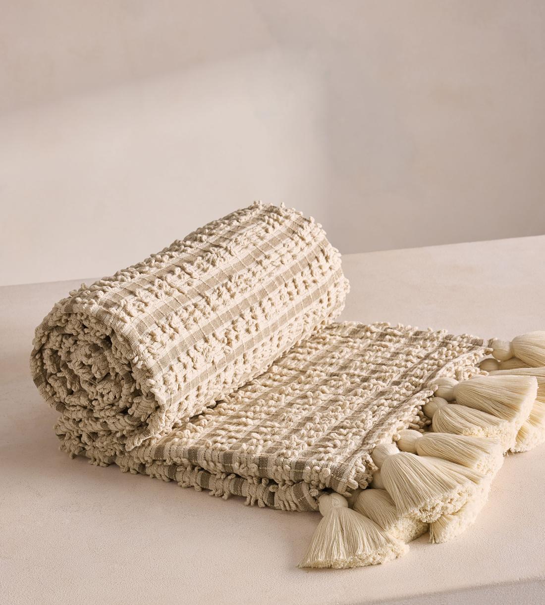 Cassia Throw - Listing - Image 2