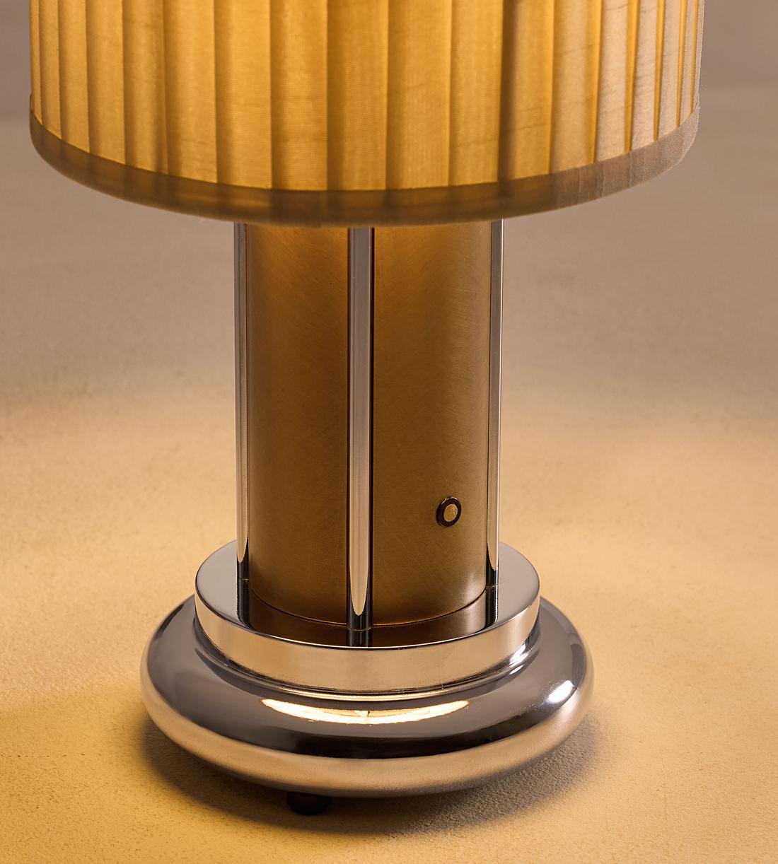 Ruby Portable Lamp - Images - Image 6