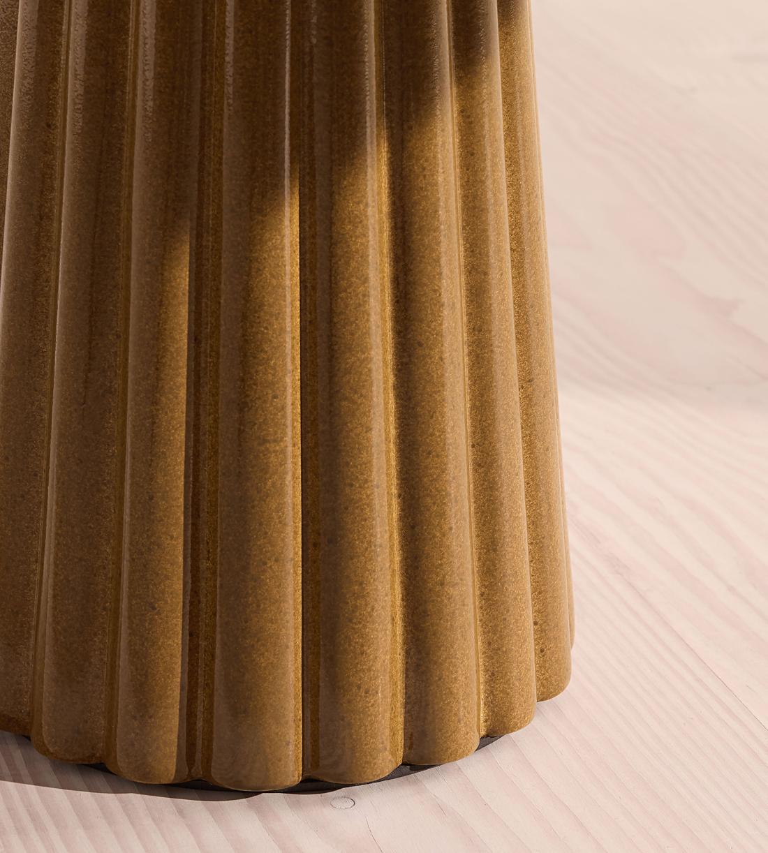 Dayton Outdoor Side Table - Concrete - Ochre - Images - Image 5