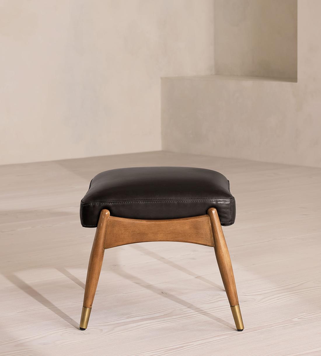 Theodore Oak Footstool Leather Virtue Black - US - Images - Image 3