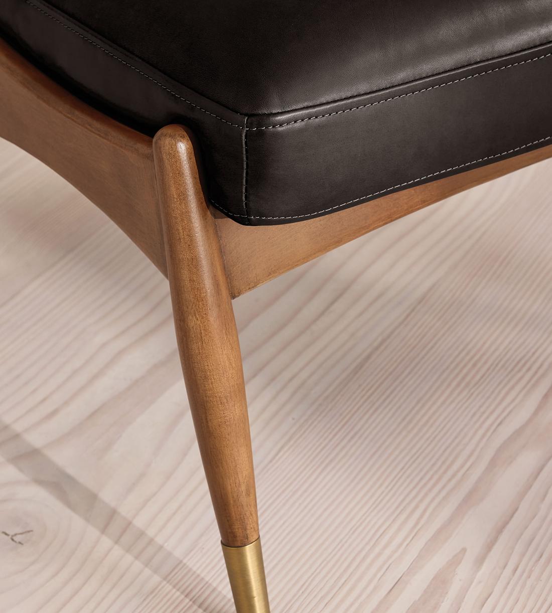 Theodore Oak Footstool Leather Virtue Black - US - Images - Image 4