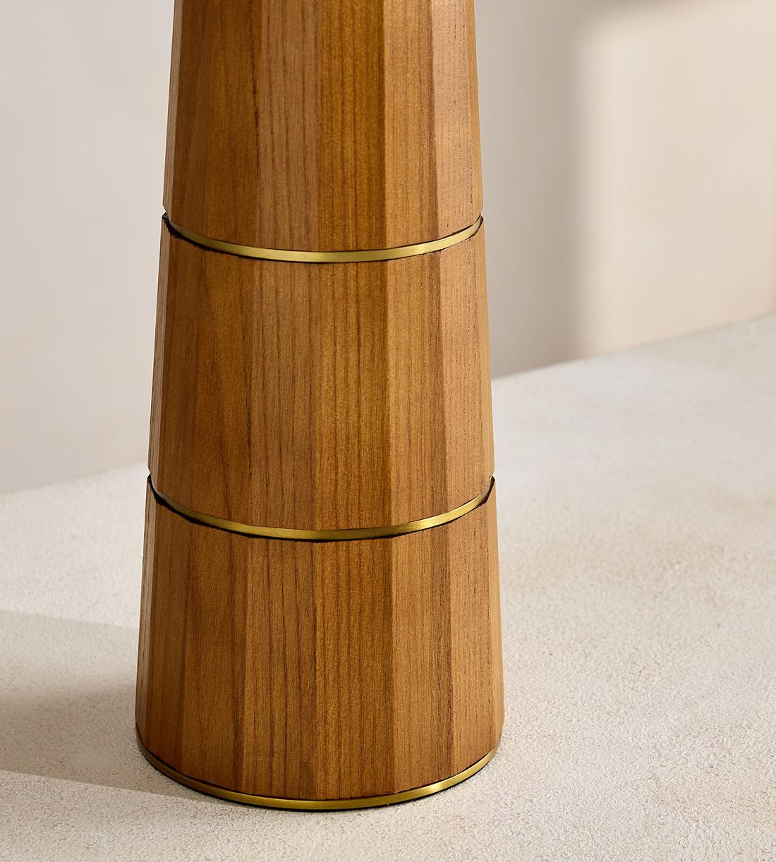 Facet Table Lamp - Images - Image 5
