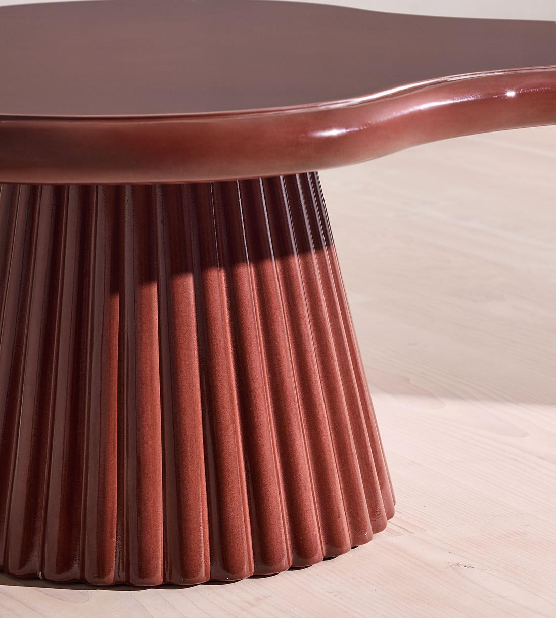 Dayton Outdoor Coffee Table - Concrete - Maroon - Images - Image 6