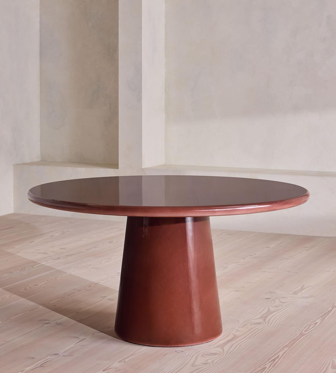 Reti Outdoor Dining Table - Large - Maroon - Listing - Image 3