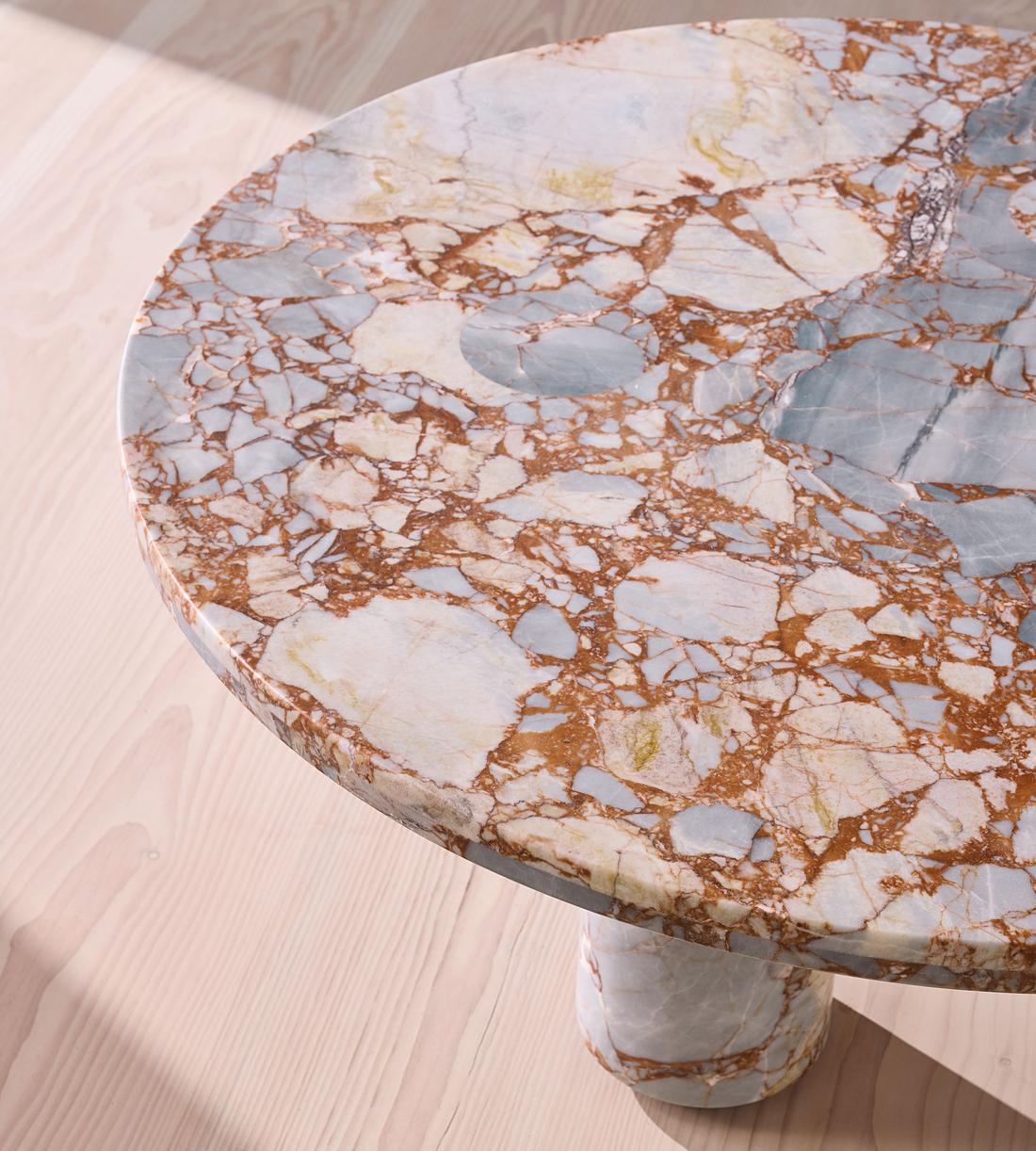 Tisbury Outdoor Coffee Table - Breccia Pernice Marble - US - Images - Image 3