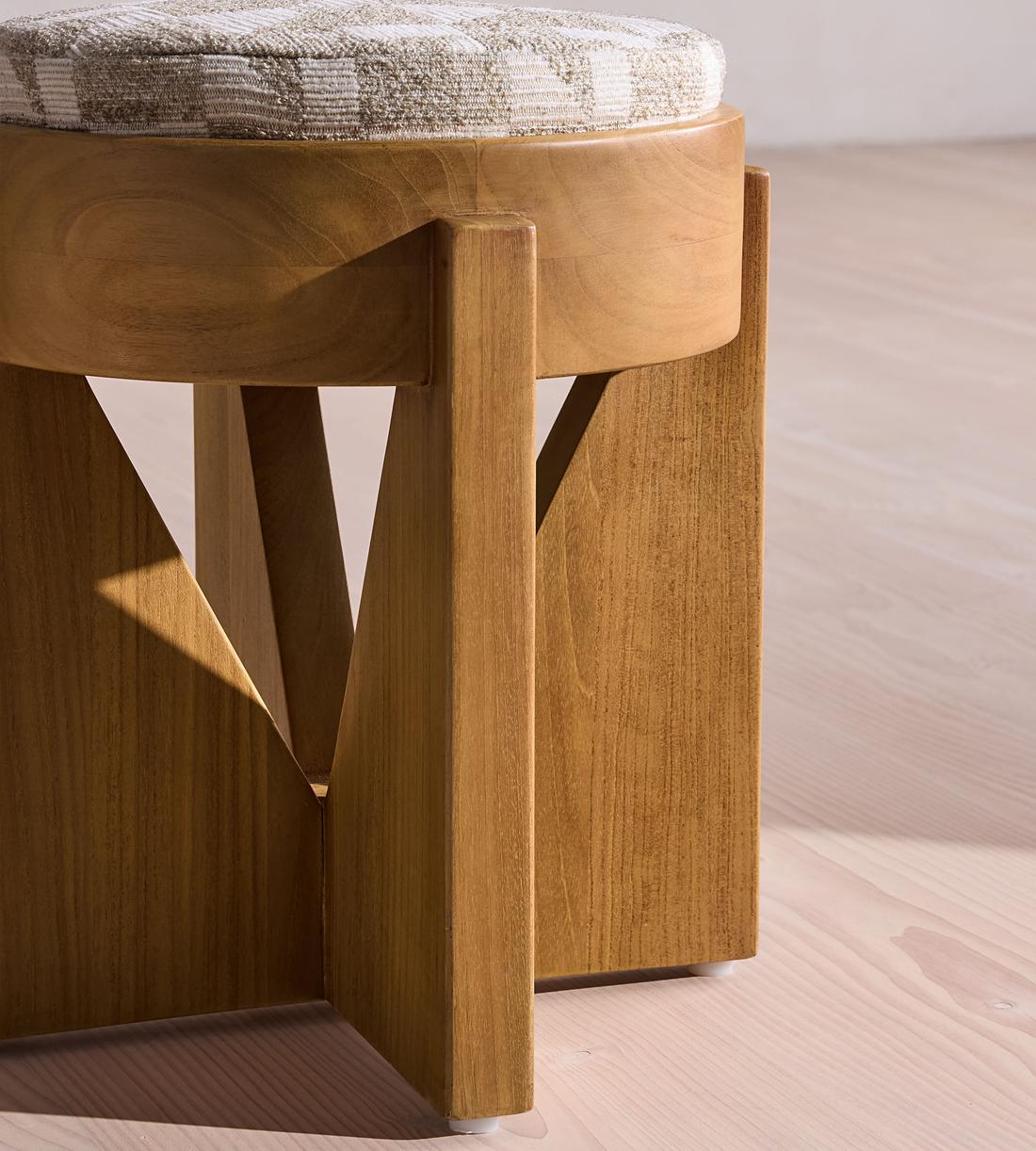 Tyros Outdoor Footstool - Geometric - Natural - UK - Images - Image 6