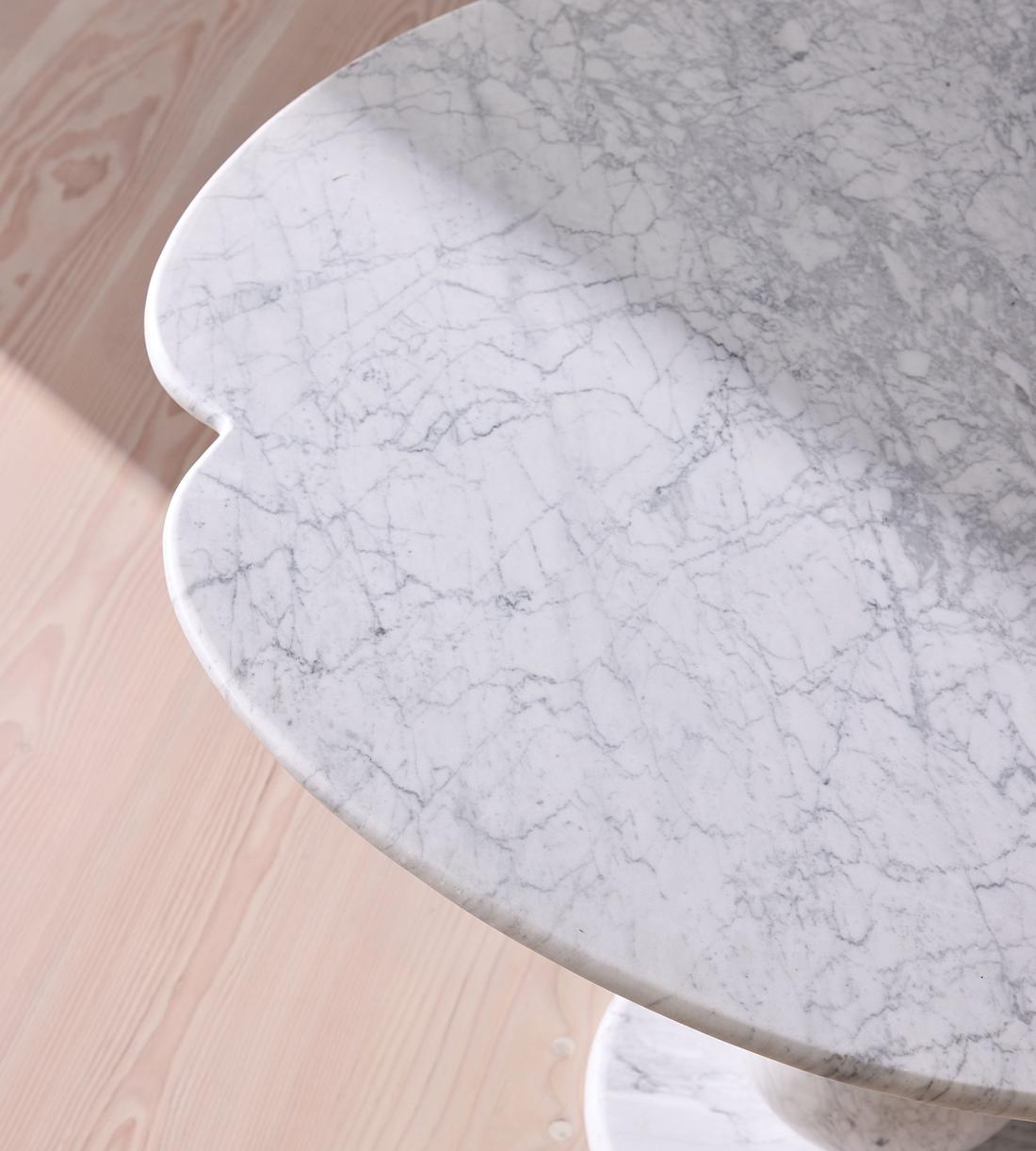 Vito Outdoor Dining Table - Carrara Marble - Images - Image 5