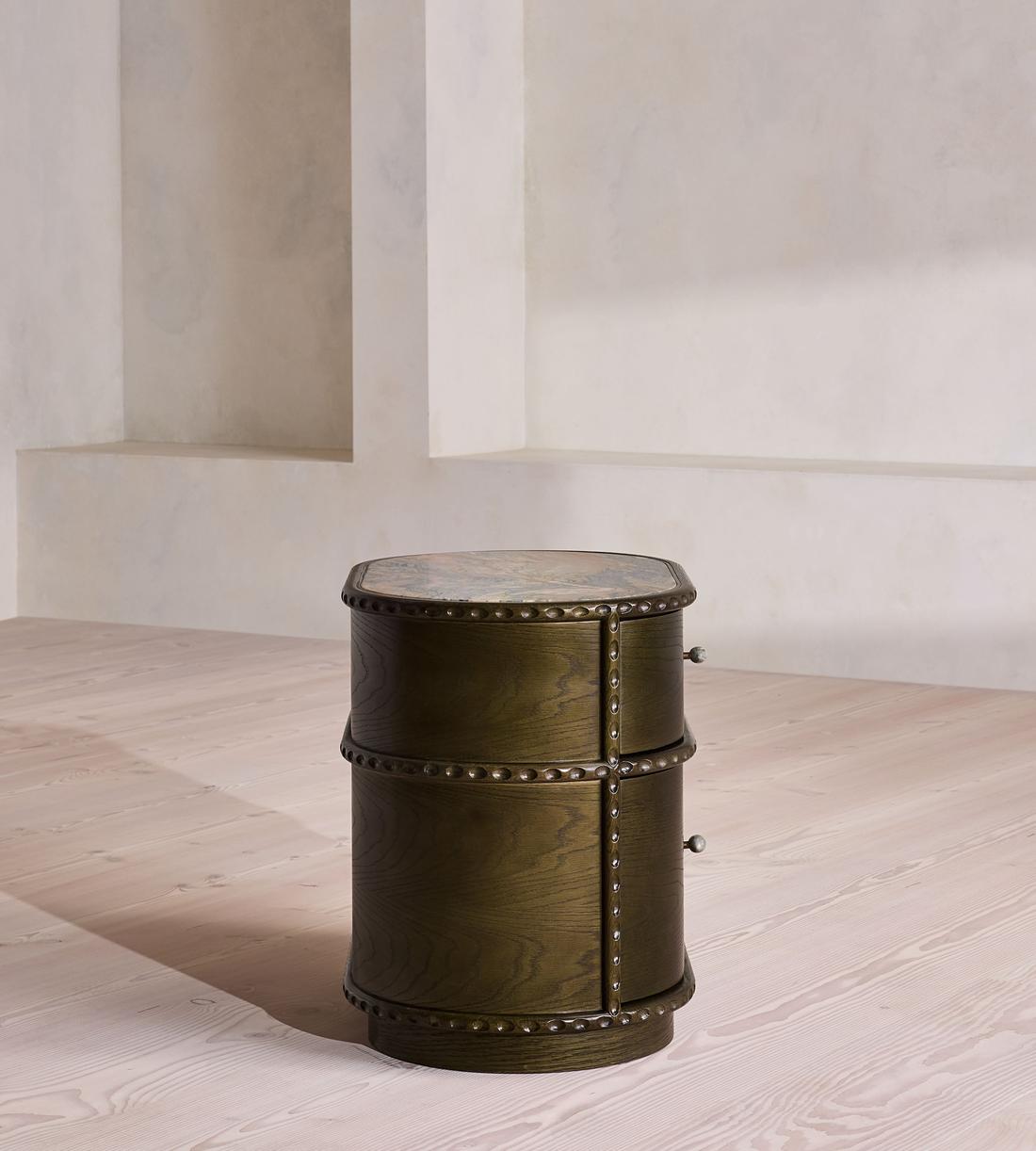 Pietro Bedside Table - Large - Brazilian Quartzite - Images - Image 5