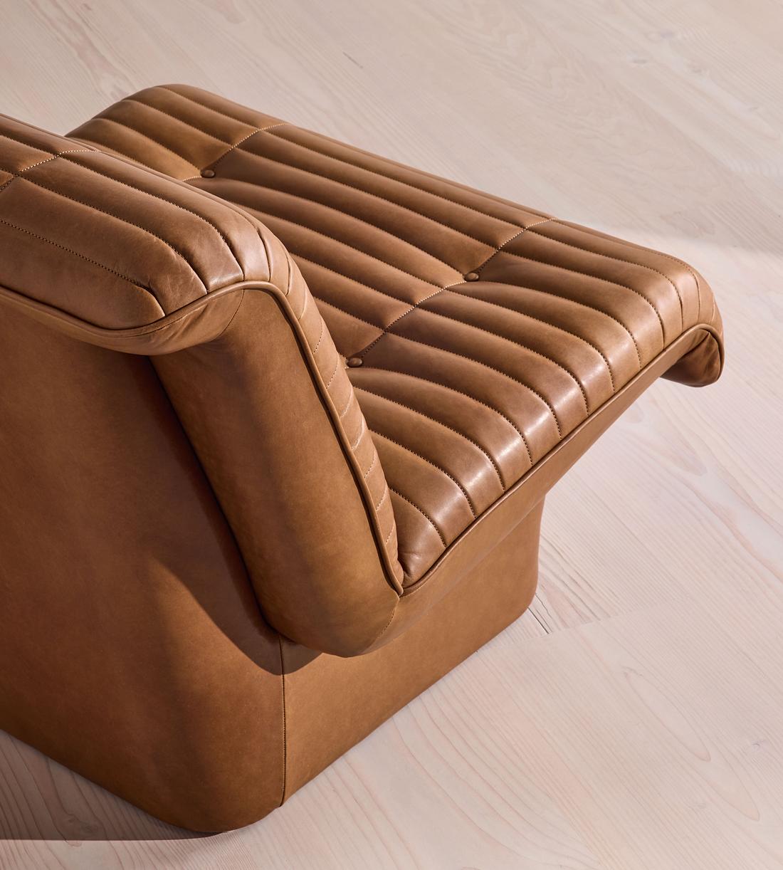 Ewan Armchair - Leather - Chestnut - UK - Images - Image 9