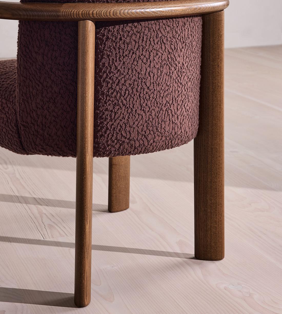Aria Dining Chair - Boucle Jacquard - Aubergine - US - Images - Image 7