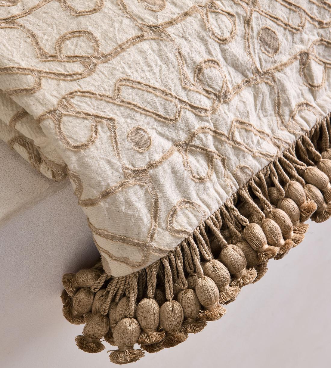 Tilney Bedspread - 230 x 230cm - Images - Image 3