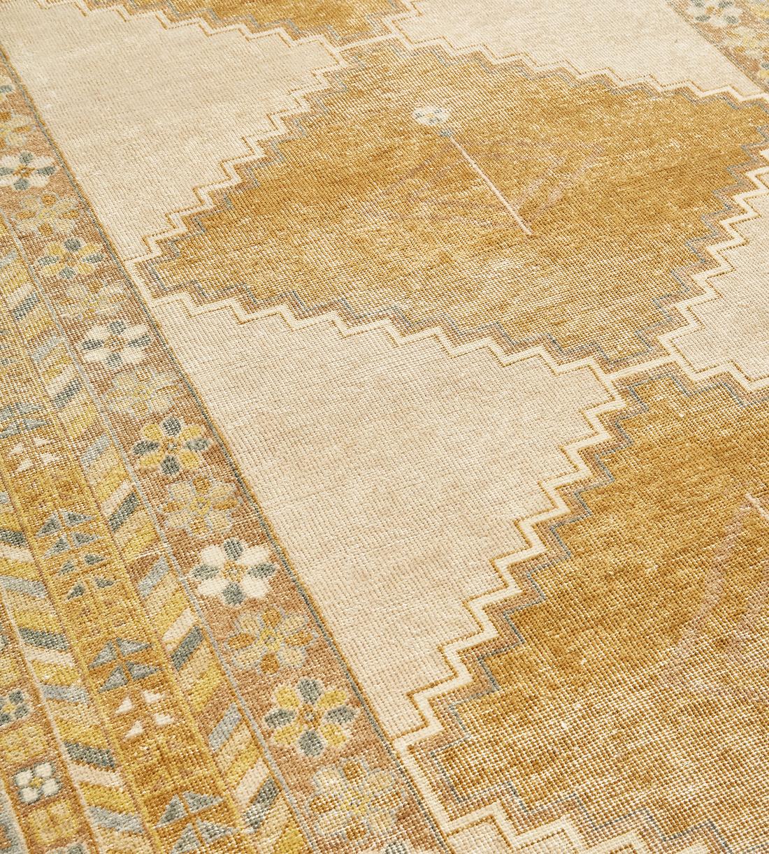 Basri Rug - 170 x 240cm - Images - Image 3