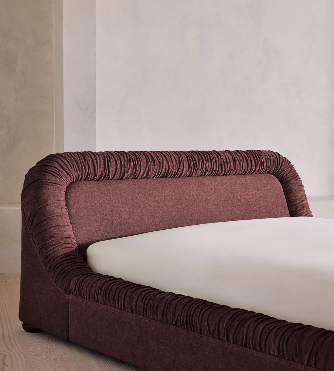 Vara Bed - Emperor - Linen Chenille - Bordeaux - Images - Image 5