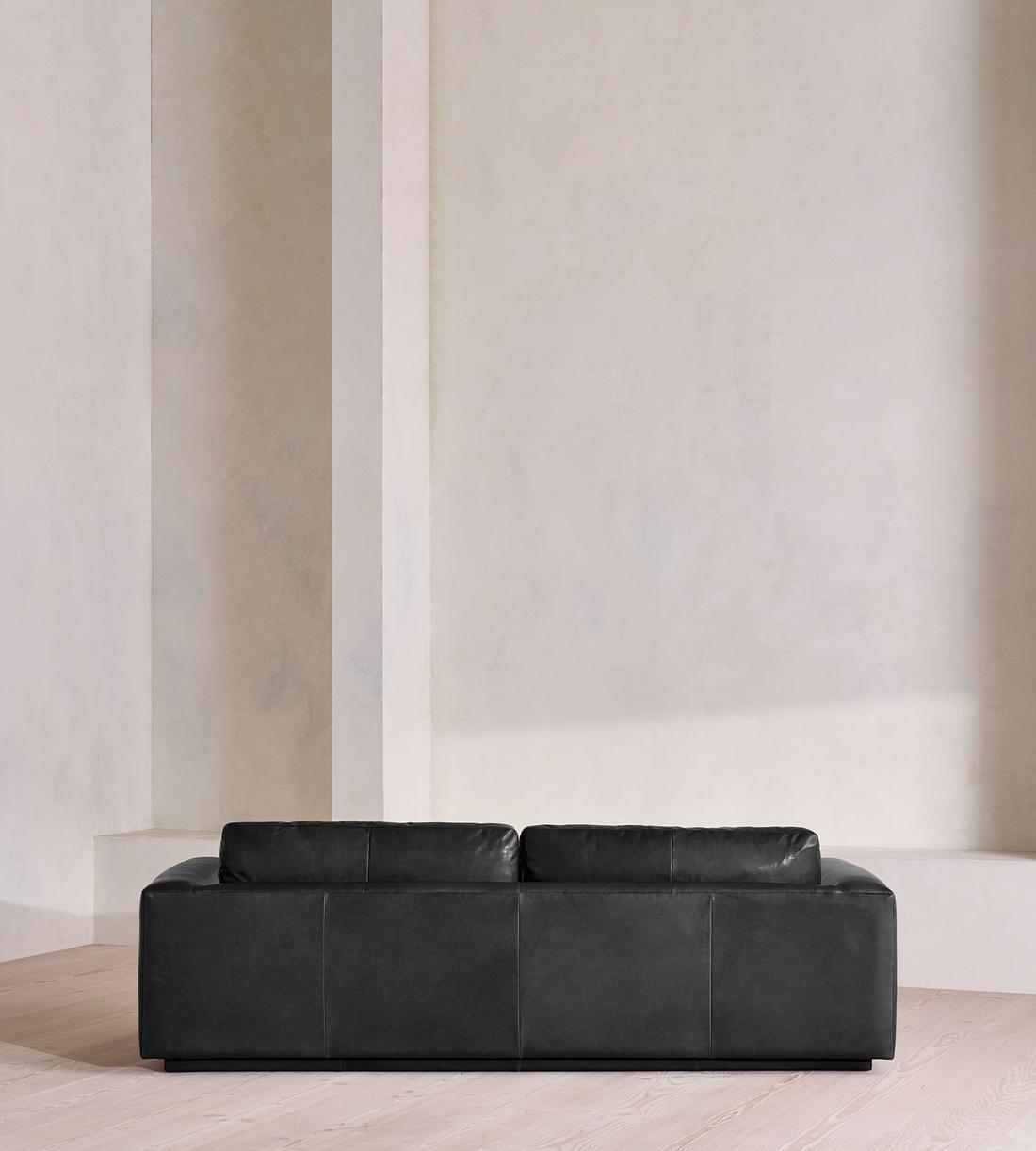 Mossley Three Seater Sofa - Leather - Black - US - Images - Image 4