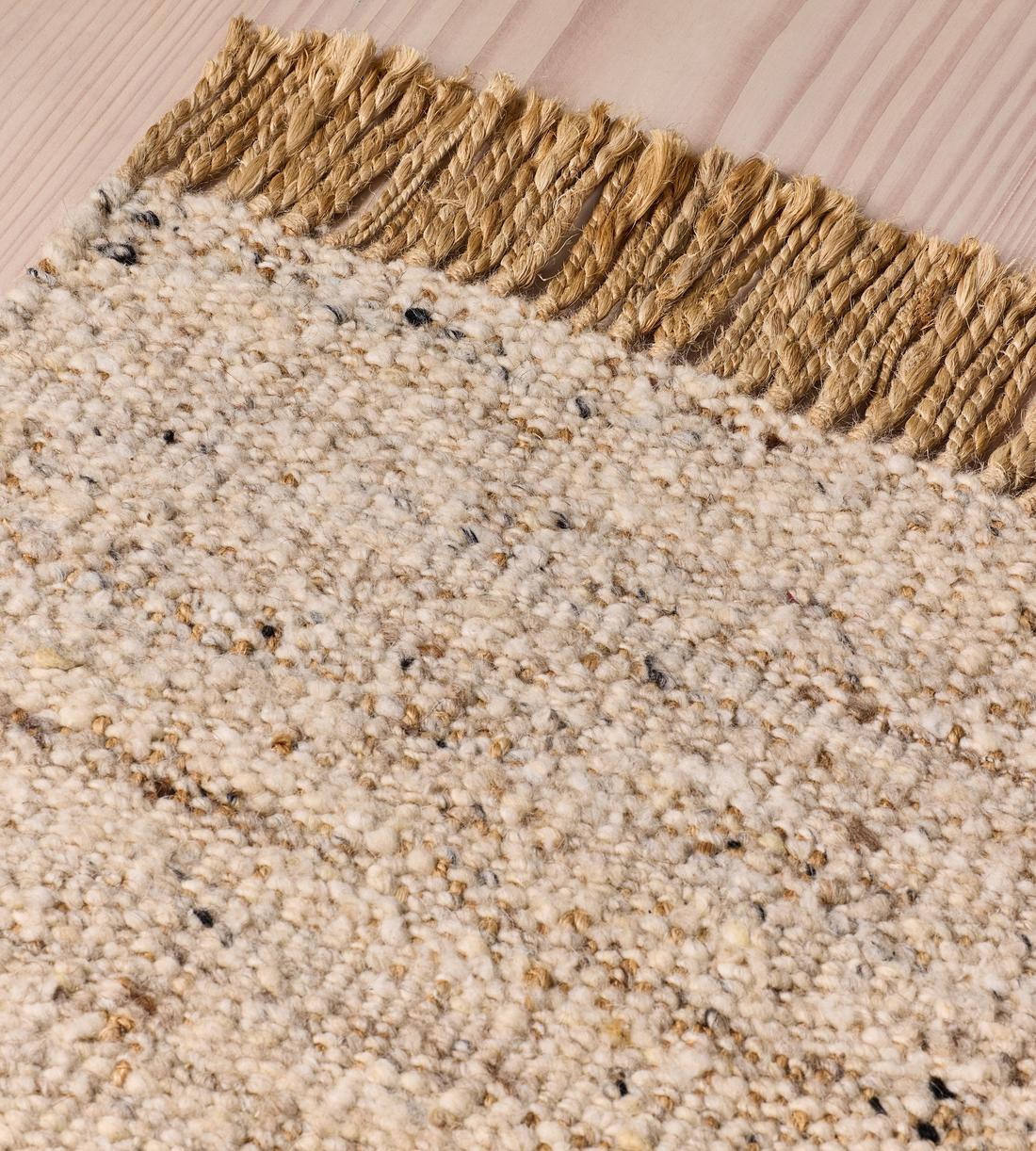 Porter Rug - 200 x 300cm - Images - Image 4