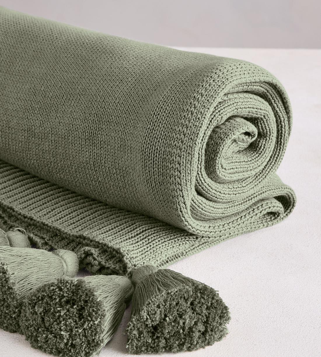 Turvi Blanket - Sage - Listing - Image 2