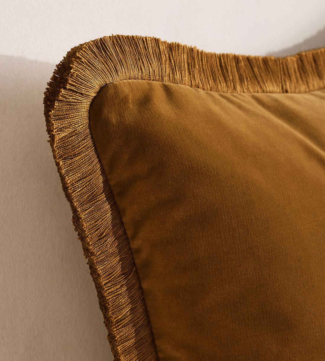Margeaux Square Cushion - Mustard - Images - Image 4