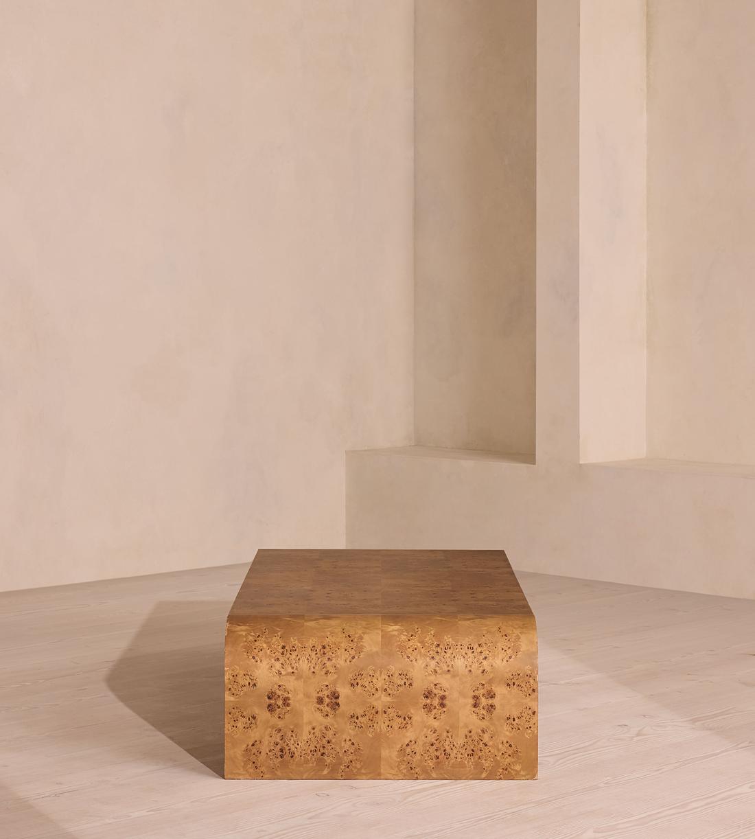 Wallace Coffee Table - Large - Images - Image 3