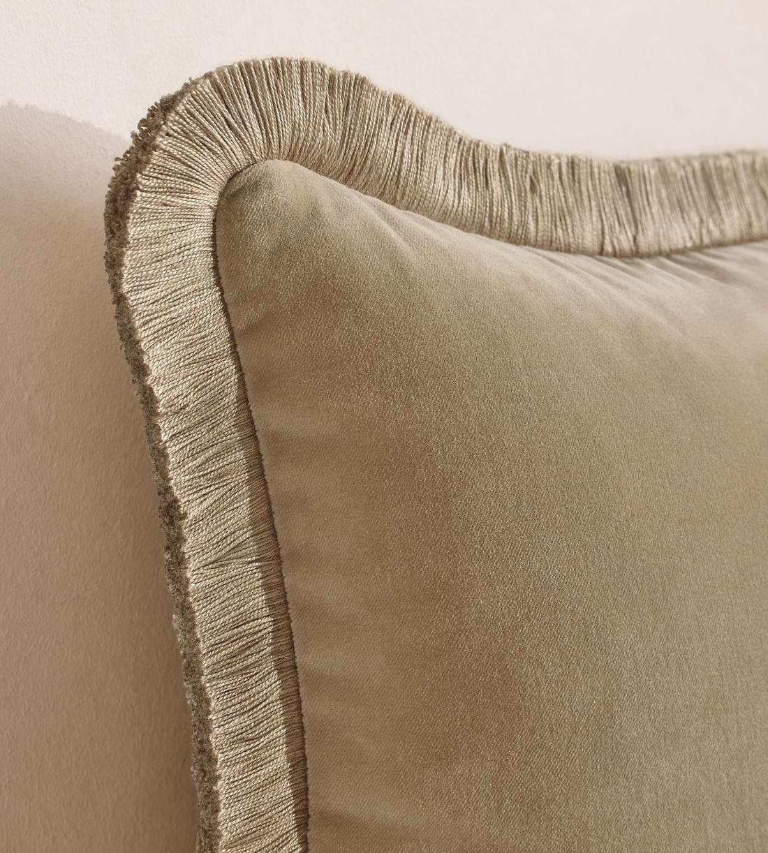 Margeaux Oblong Cushion - Oyster - Images - Image 3