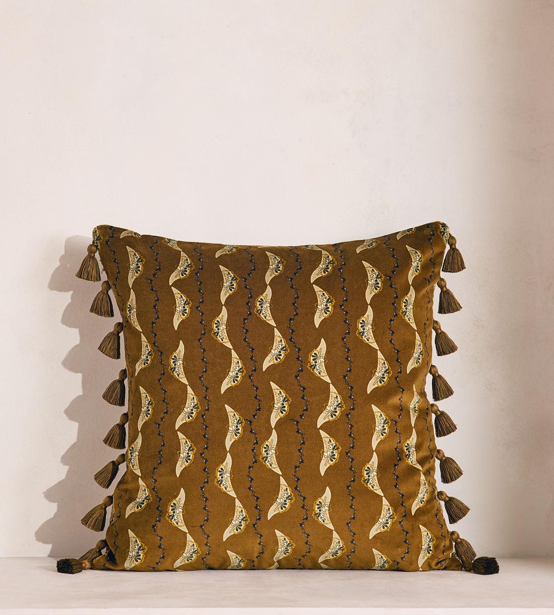 Deklan Square Cushion - Listing - Image 3
