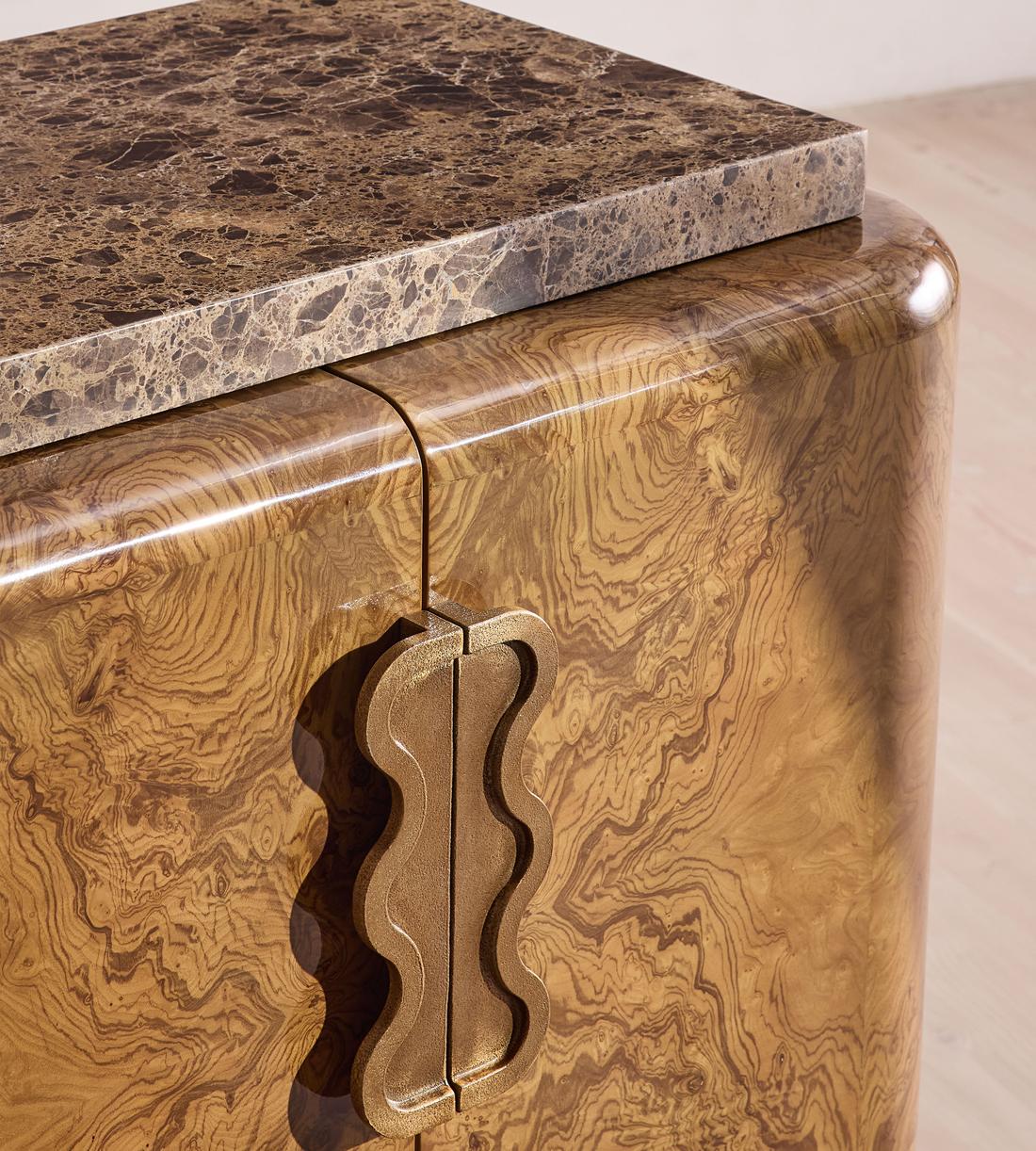 Huxford Bar Cabinet - Ash Burl - US - Images - Image 9