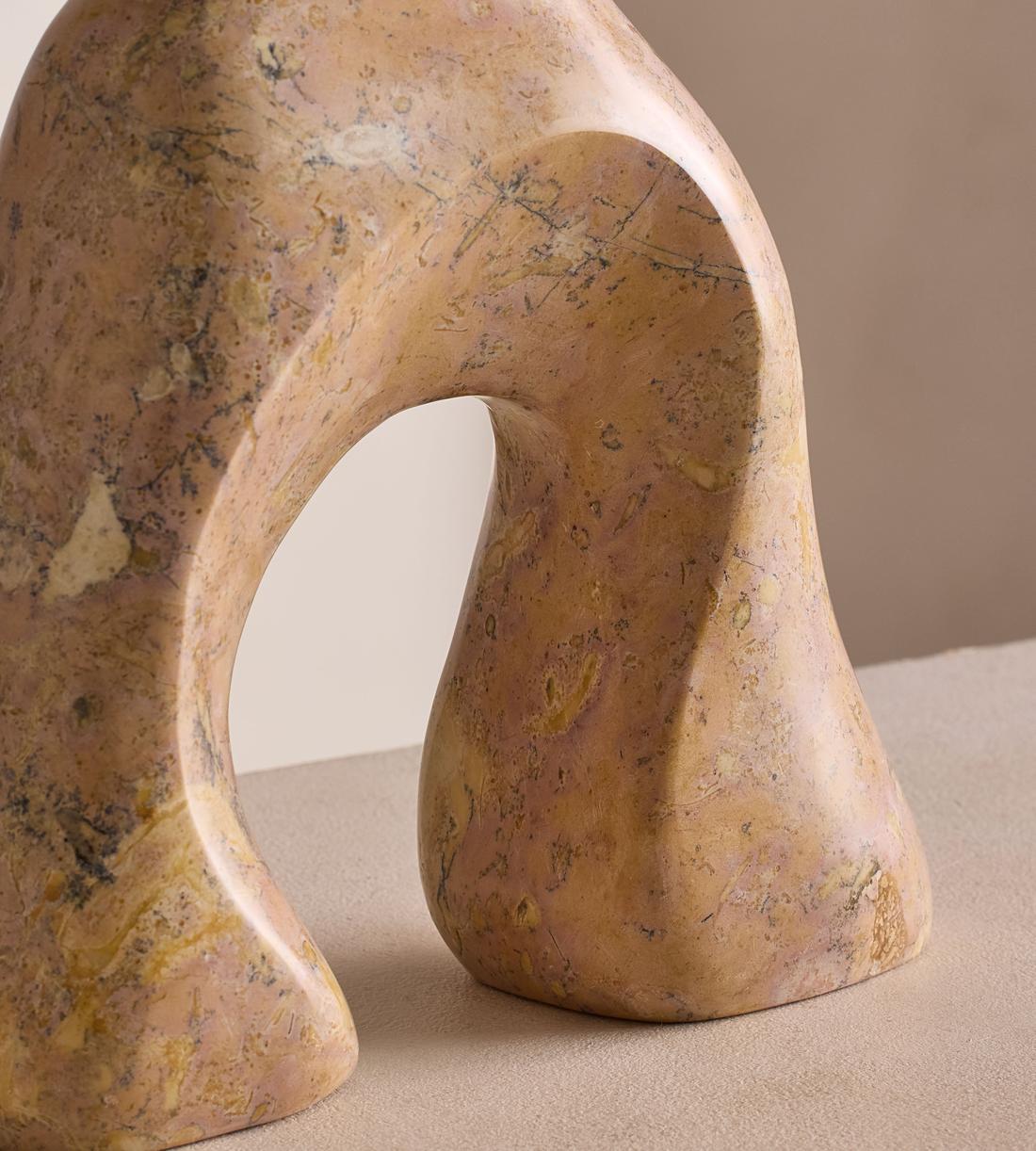 Anderson Décor Arch - Red Marble - Images - Image 6