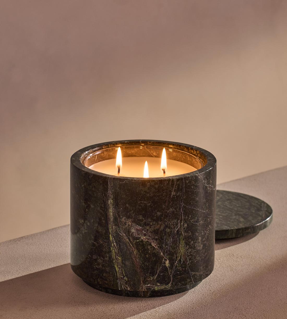 Leather & Oud Candle - Forest Green Marble - 660g - Listing - Image 1