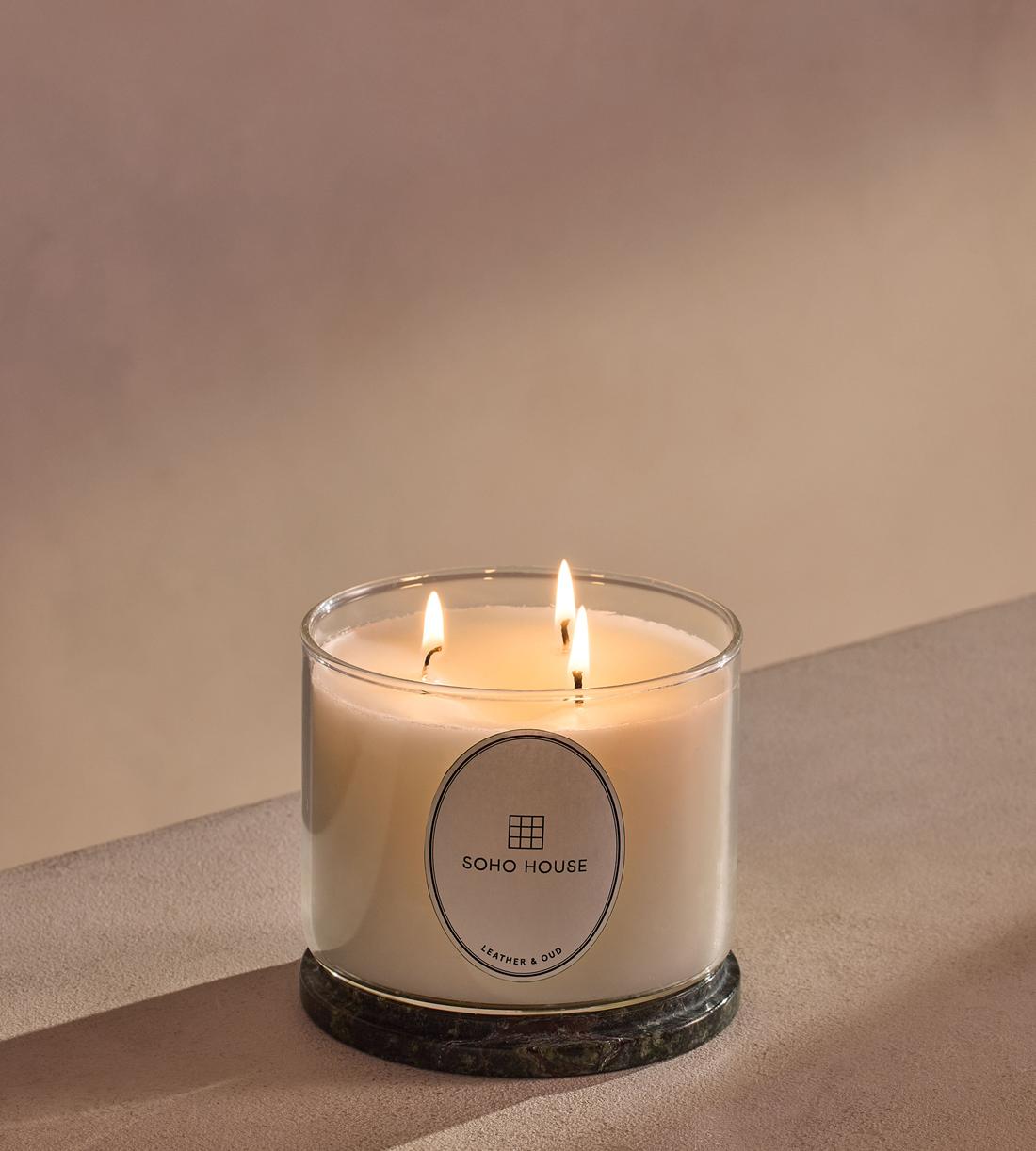 Leather & Oud Candle - 660g - Listing - Image 1
