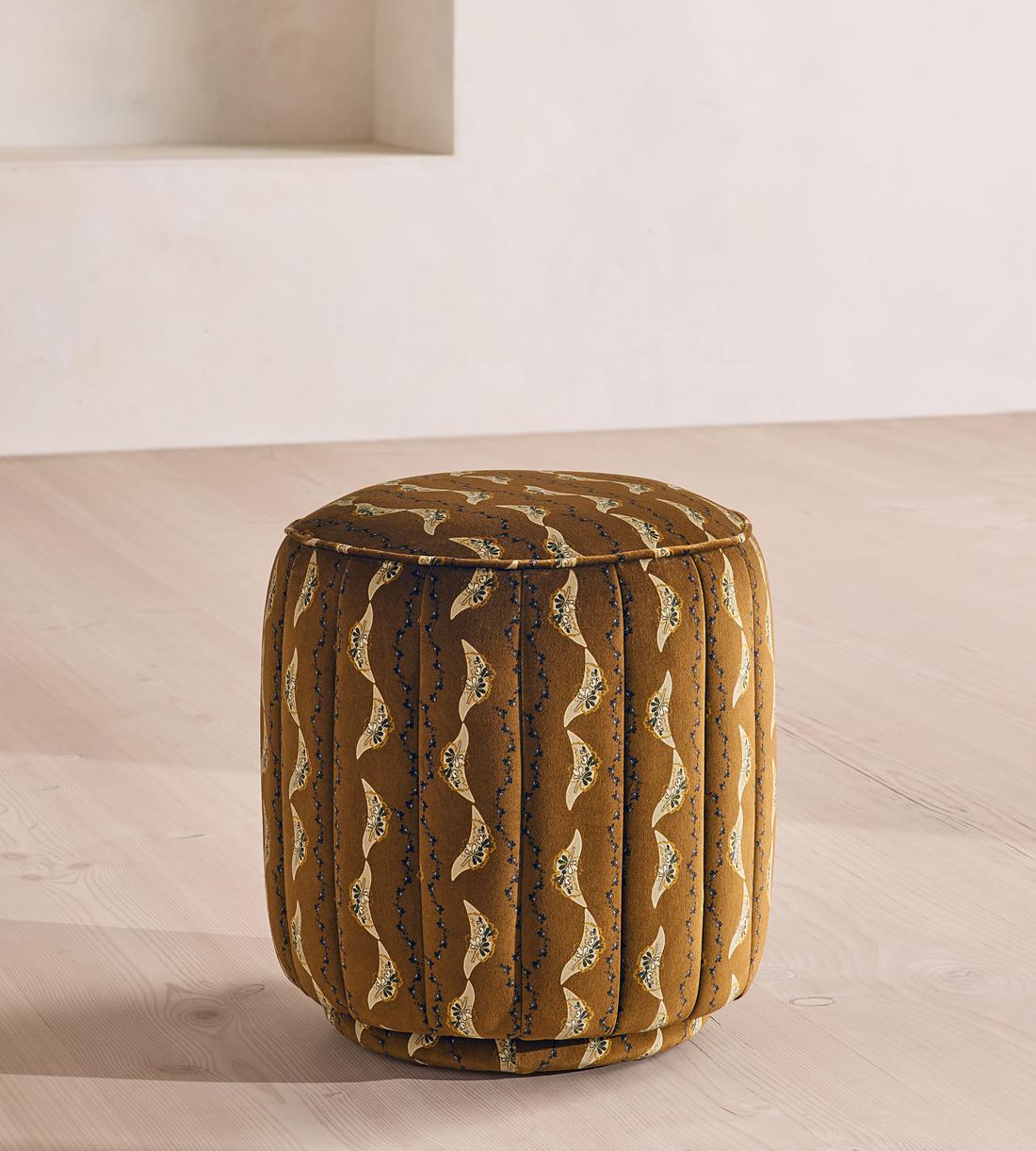 Romi Footstool - Deklan Velvet - UK - Listing - Image 4