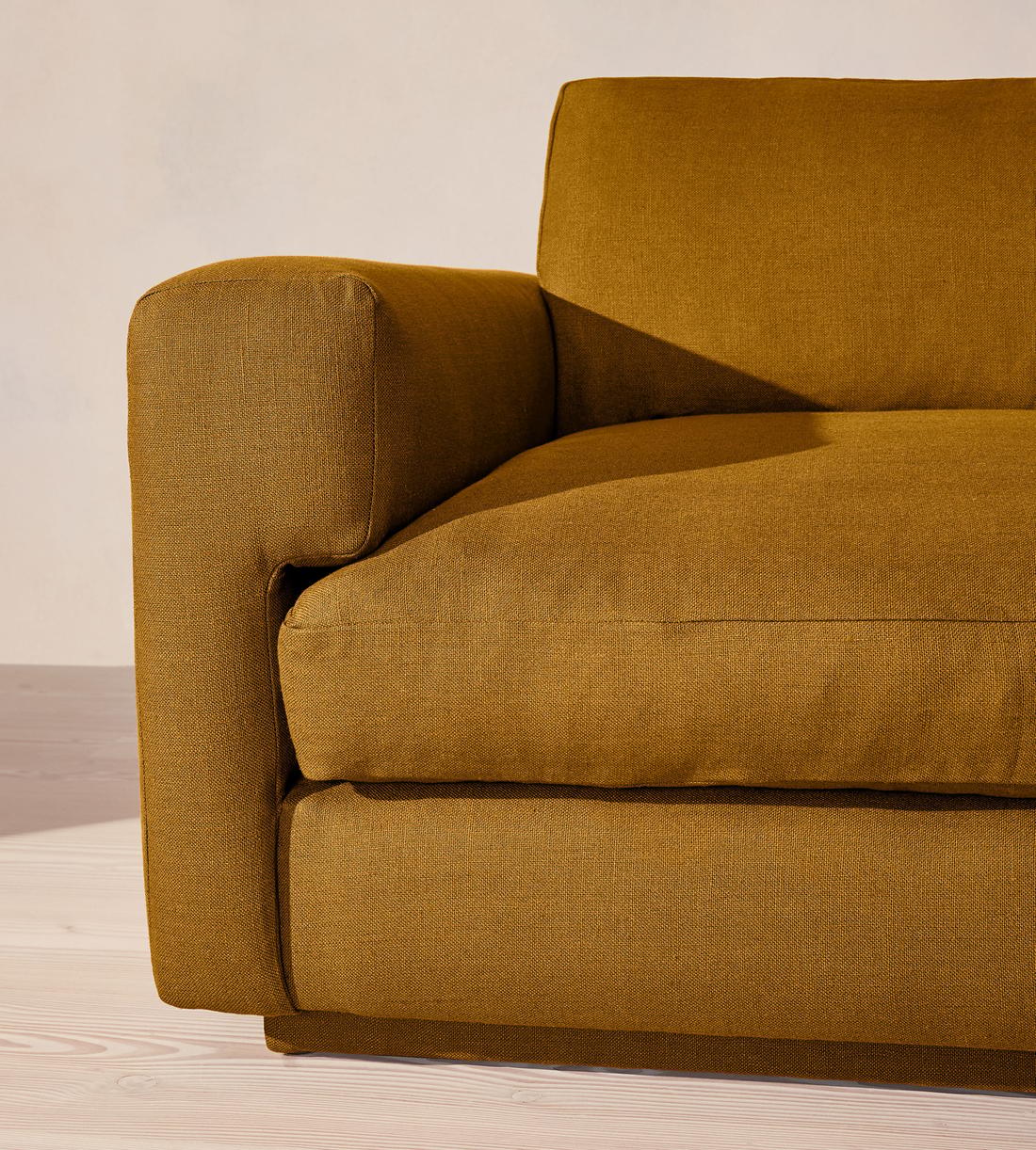 Mossley Right L-Shape Sofa - Linen - Turmeric - US - Images - Image 5