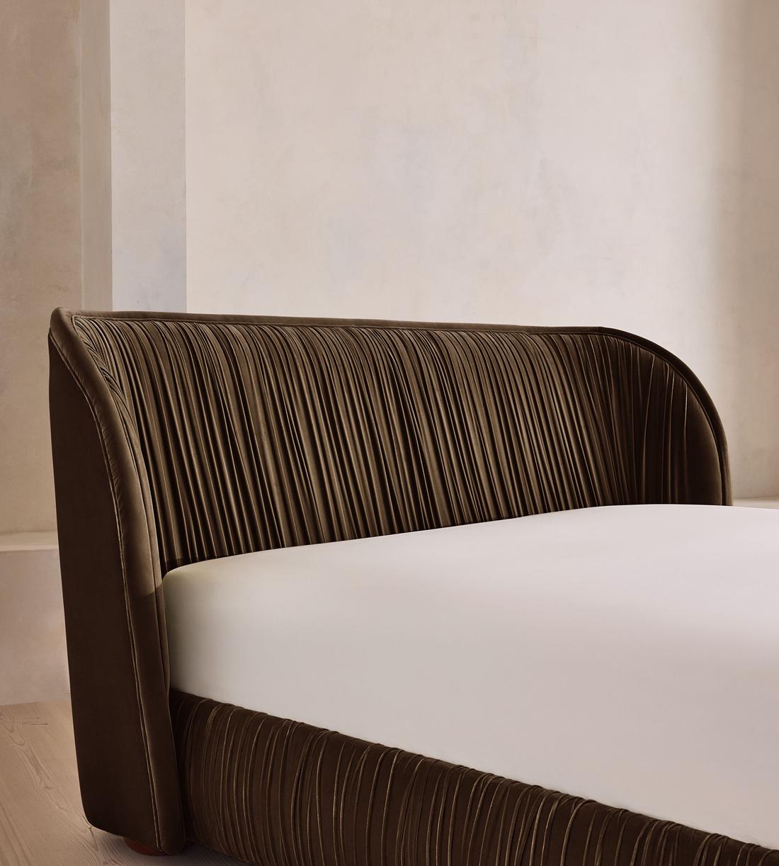 Blair Bed - King - Velvet - Chocolate - US - Images - Image 5