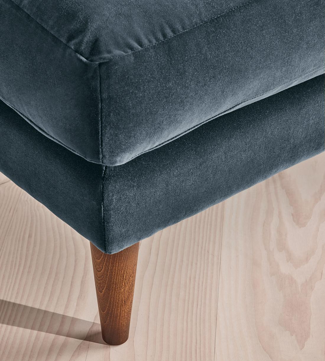 Reya Ottoman - Velvet - Grey Blue - Images - Image 3