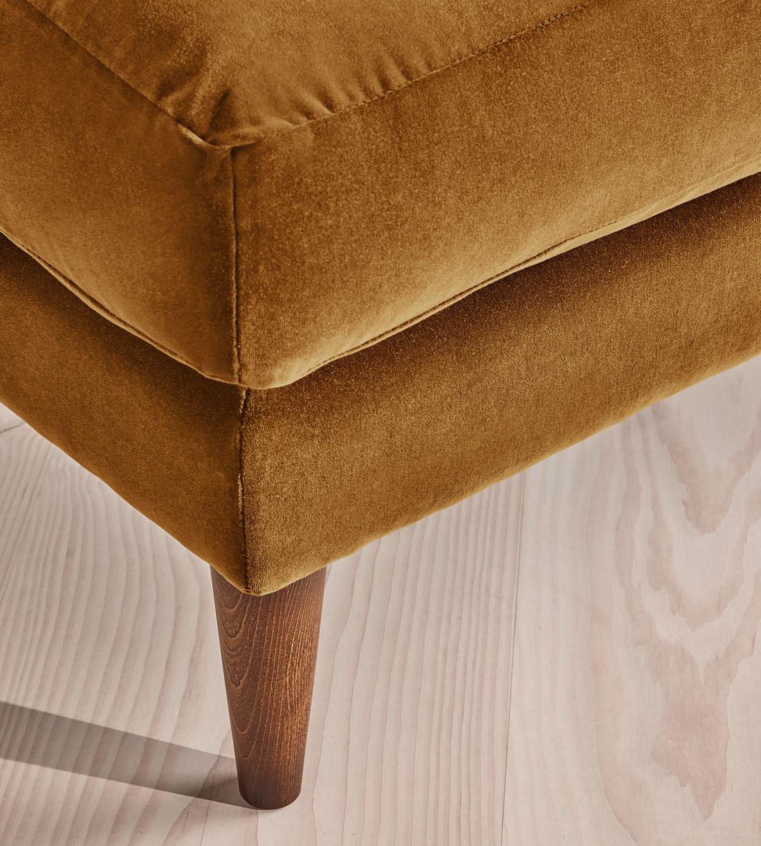 Reya Ottoman - Velvet - Mustard - Images - Image 3