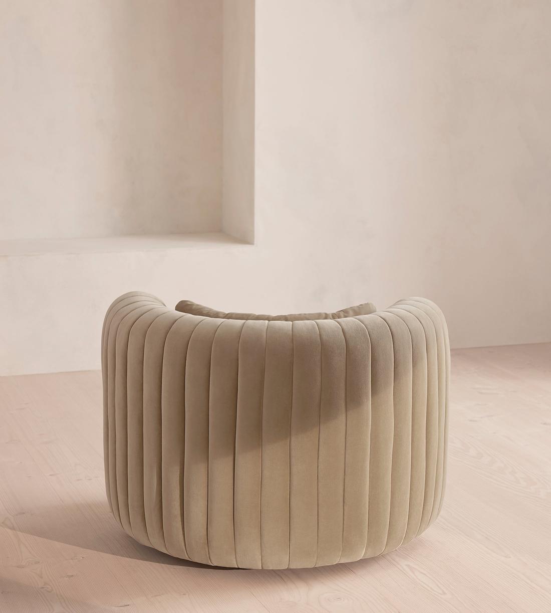 Vivienne Armchair - Velvet - Oyster - UK - Images - Image 4