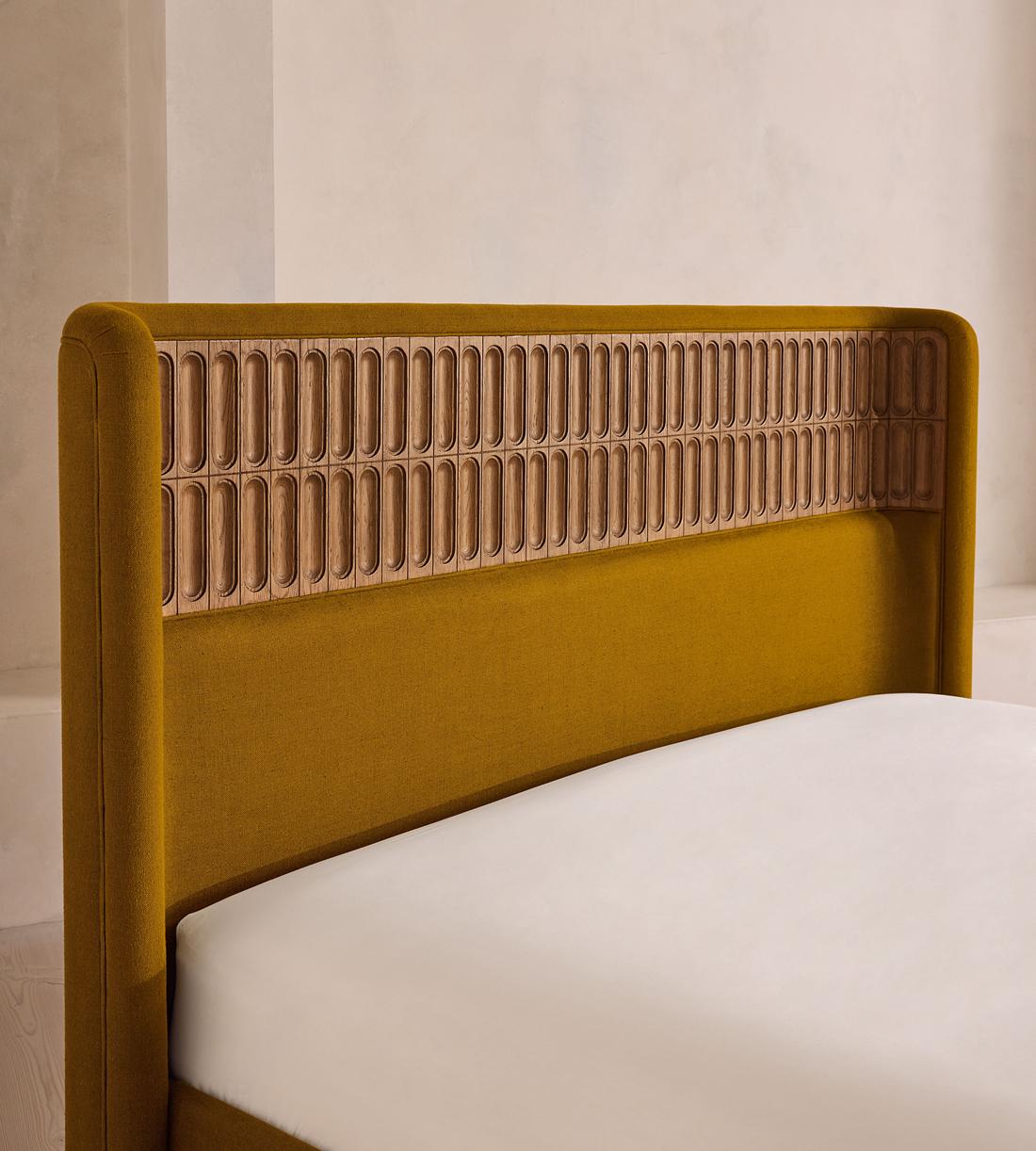 Devon Bed - Queen - Linen - Turmeric - US - Images - Image 4