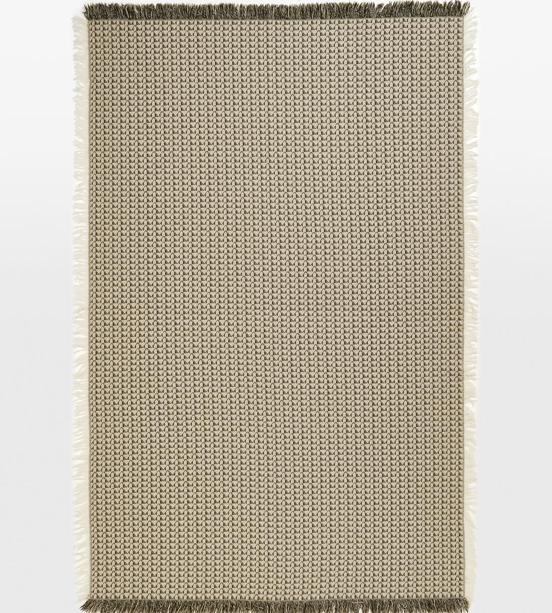 Phoebe Throw - Sage - 140 x 200cm - Images - Image 4