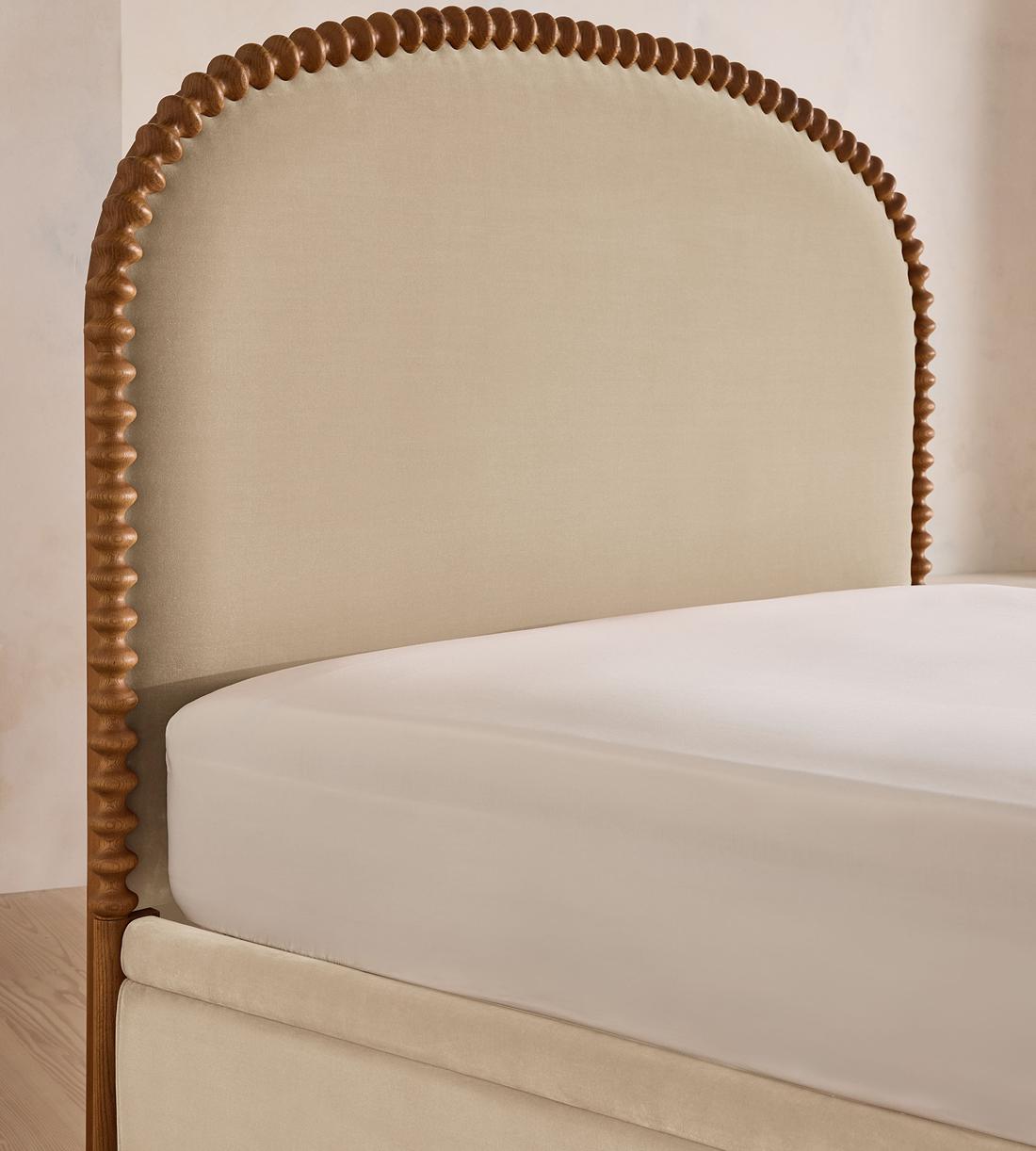 Mika Bed - King - Velvet - Oyster - UK - Images - Image 3