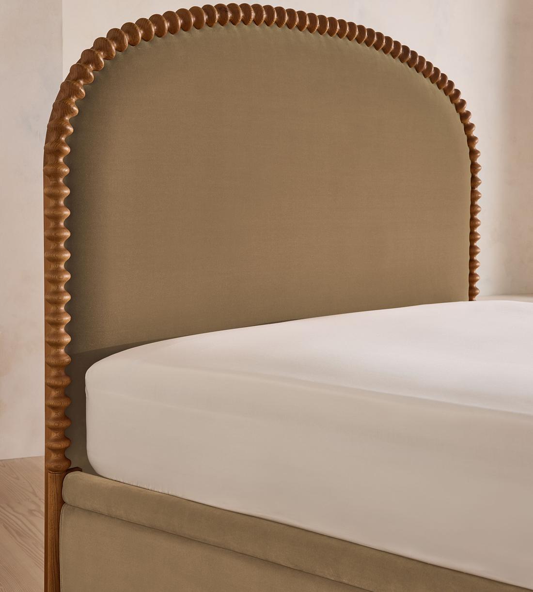 Mika Bed - King - Velvet - Truffle - US - Images - Image 3