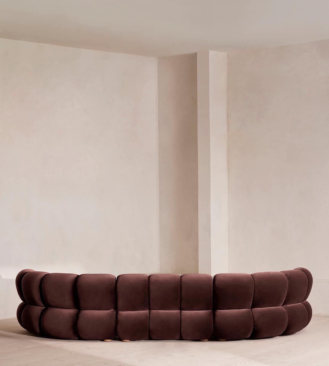 Noelle Sectional Curved Sofa - Six Seater - Velvet - Aubergine - US - Images - Image 4