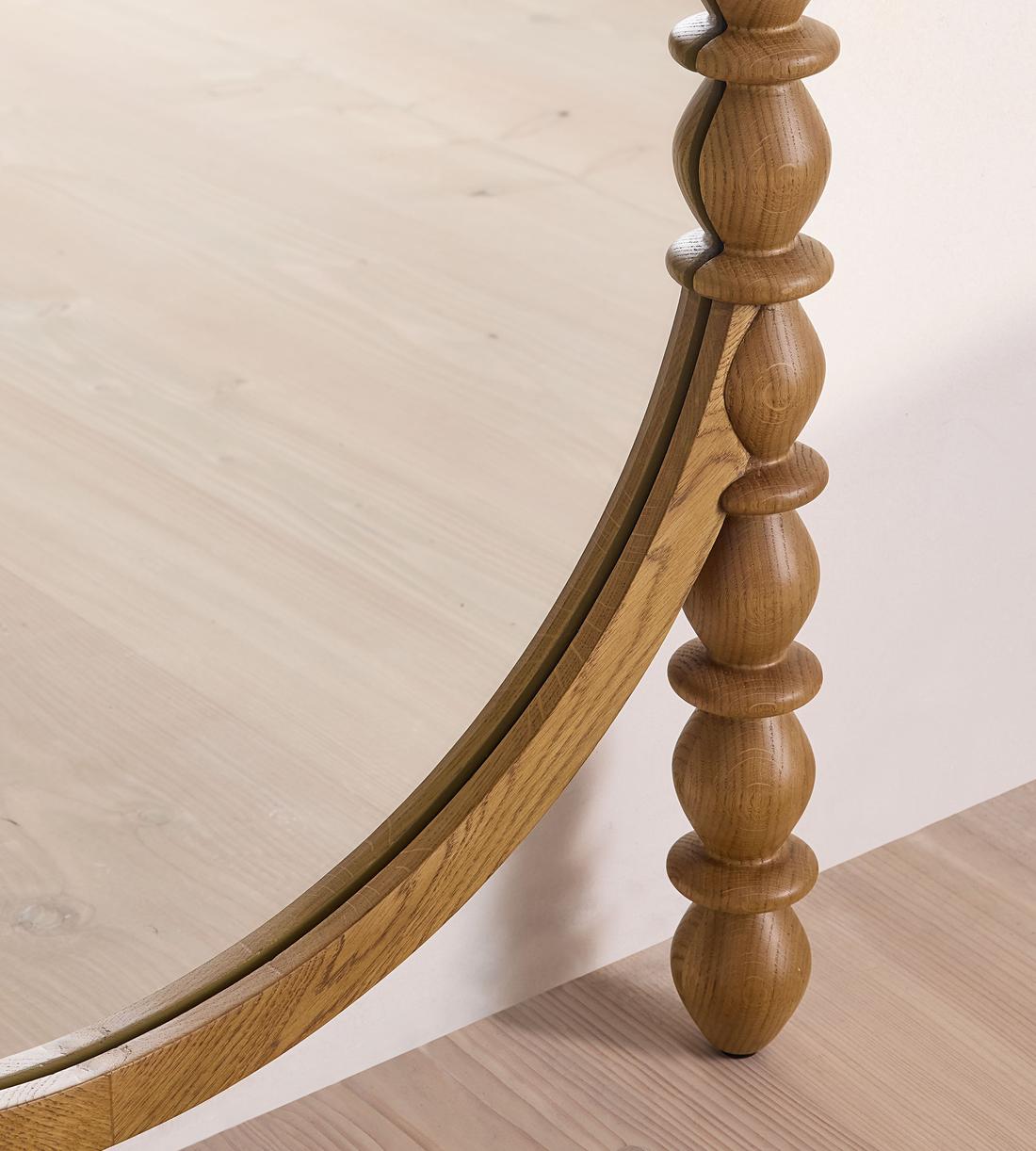 Willow Floor Mirror - Oak - Images - Image 6