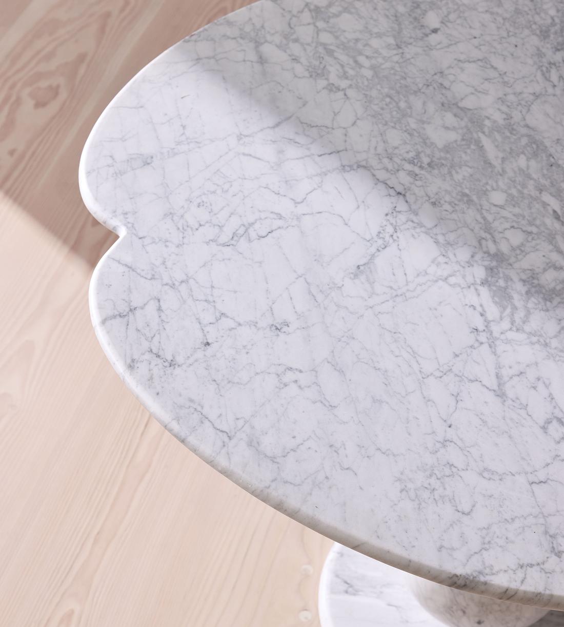 Vito Outdoor Dining Table - Carrara Marble - Images - Image 5
