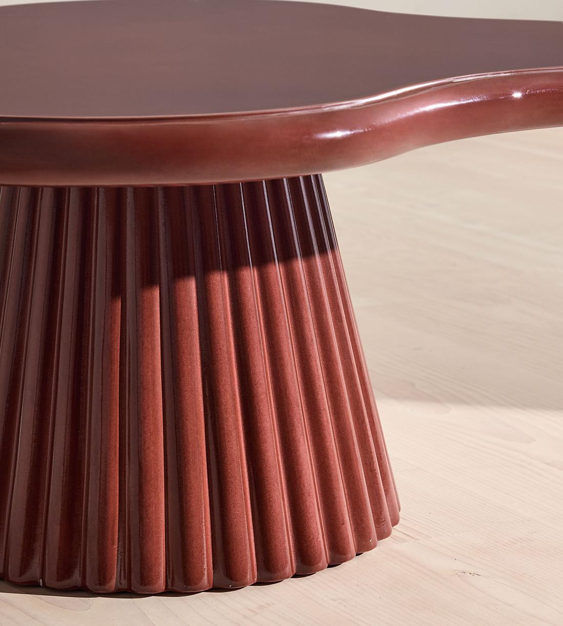 Dayton Outdoor Coffee Table - Concrete - Maroon - Images - Image 6