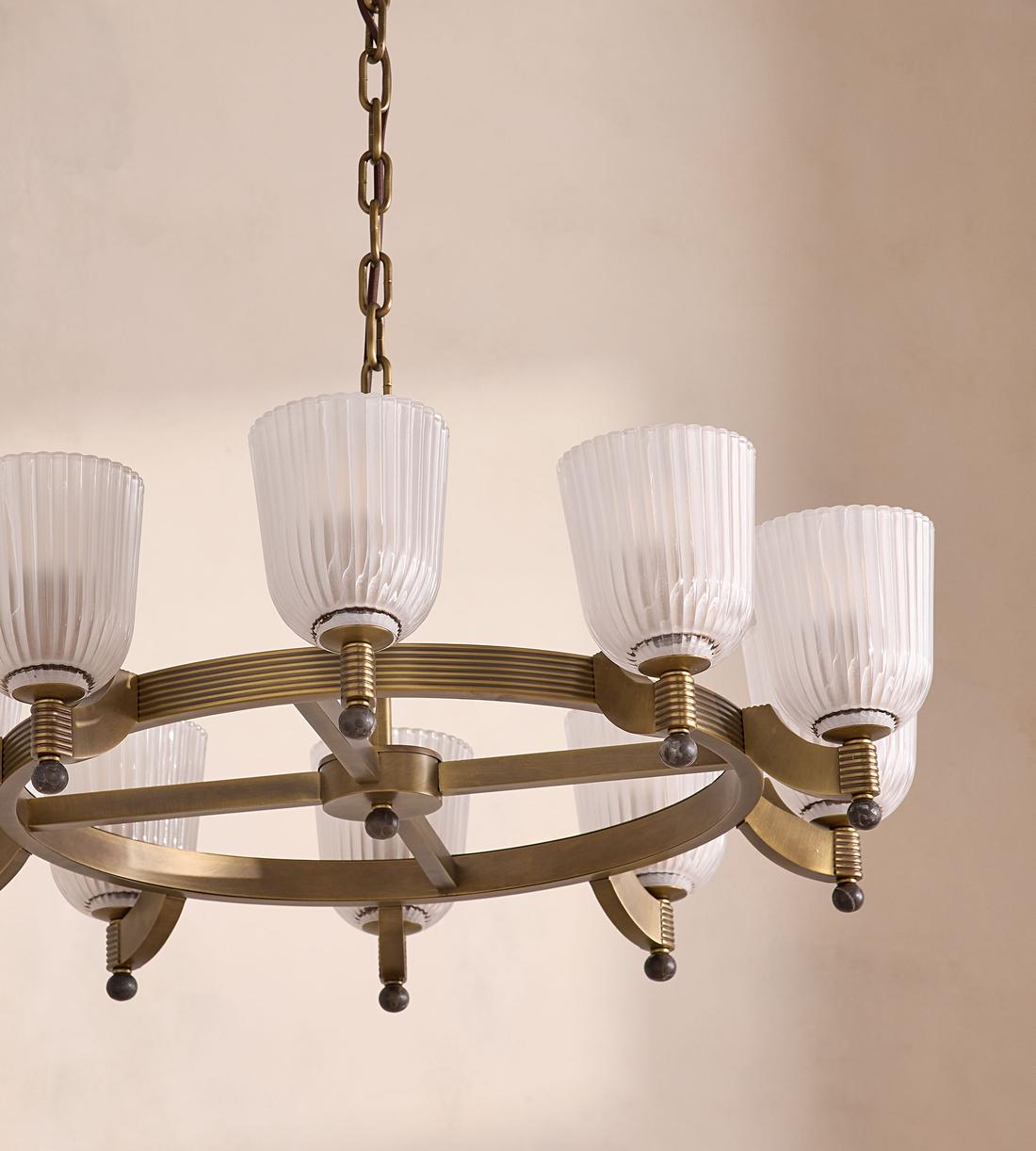 Colette Chandelier - UK - Images - Image 4