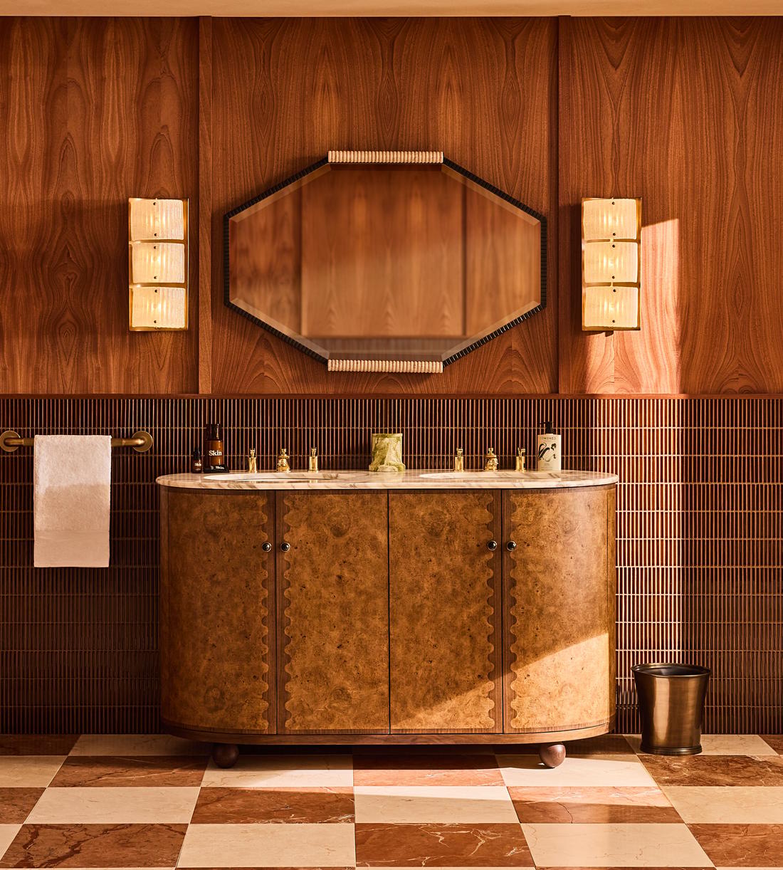 Esperanza Double Vanity - Calacatta Aura Marble - Lifestyle - Image 1