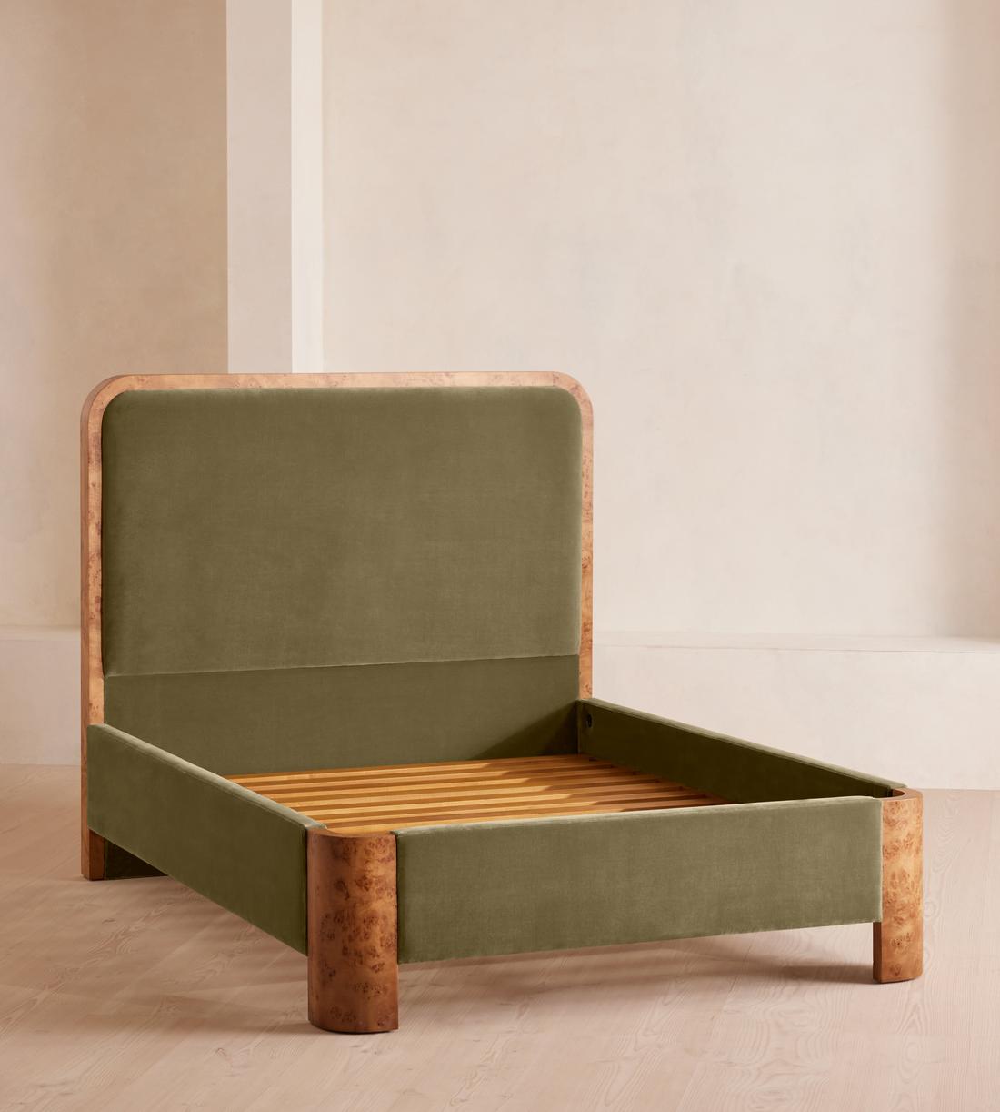 Tremont Bed - Queen - Velvet Lichen - US - Images - Image 4
